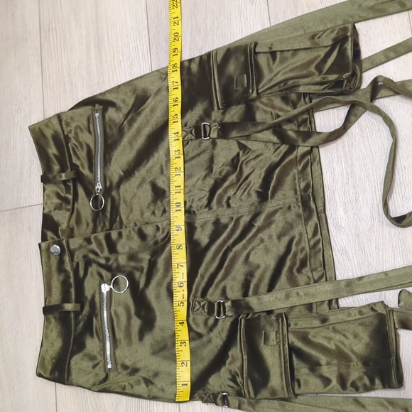 Satin Cargo Skirt - Picture 10 of 16